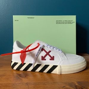 Meet your Posher, Emilio